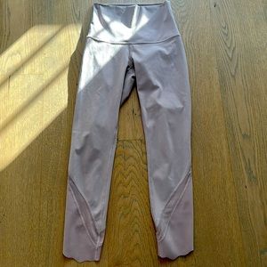 Lululemon Lego’s capri size 0- gently used